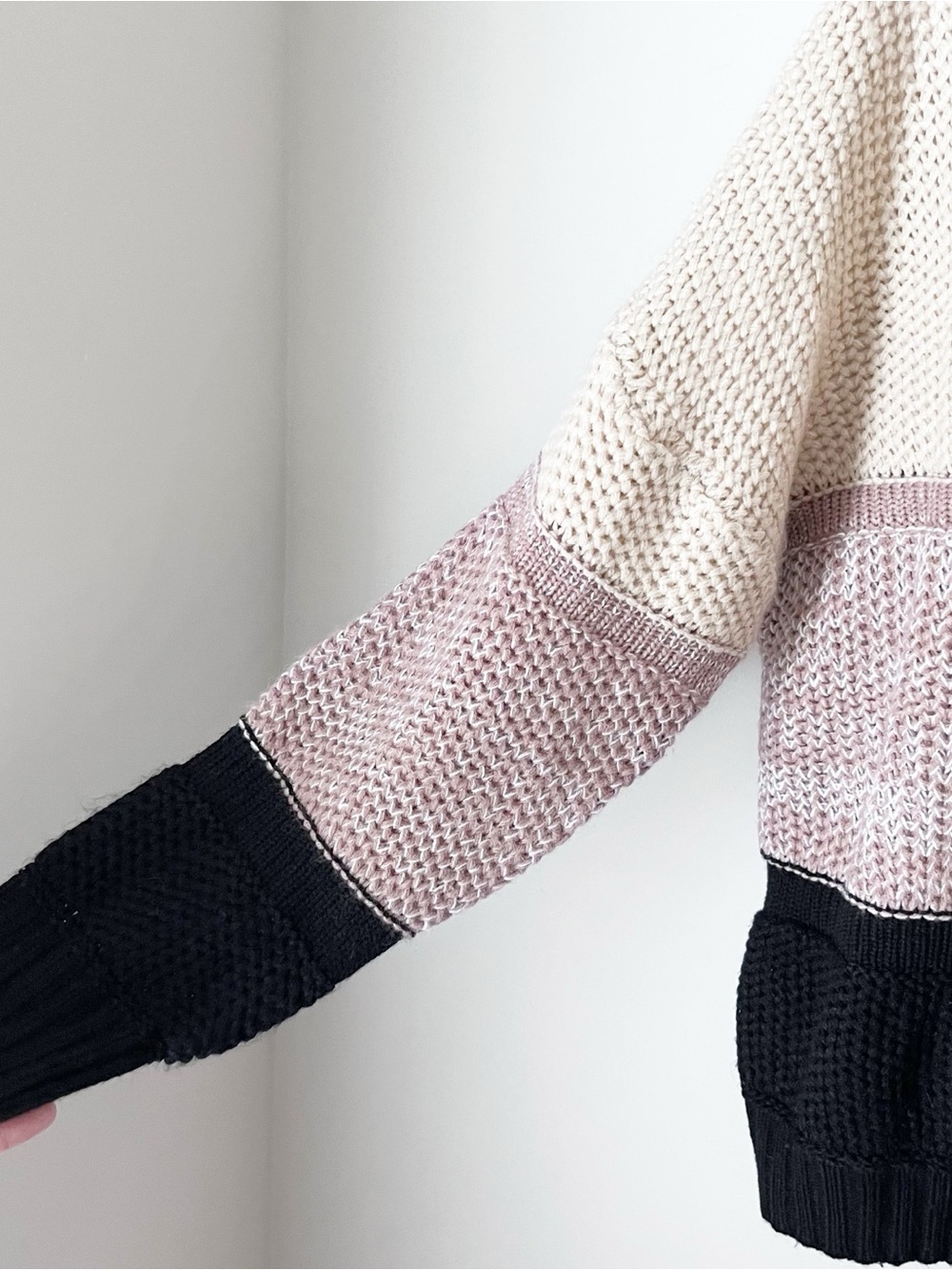 Oversized Slouchy Colorblock Crewneck Sweater - Pink, Cream & Black- Size Medium - Picture 4 of 9